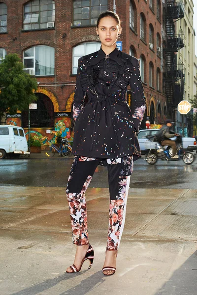 Look 13